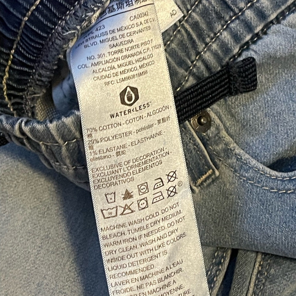 Boys size 7 regular Denizen from Levi's Blue Straight Jeans - Picture 5 of 6